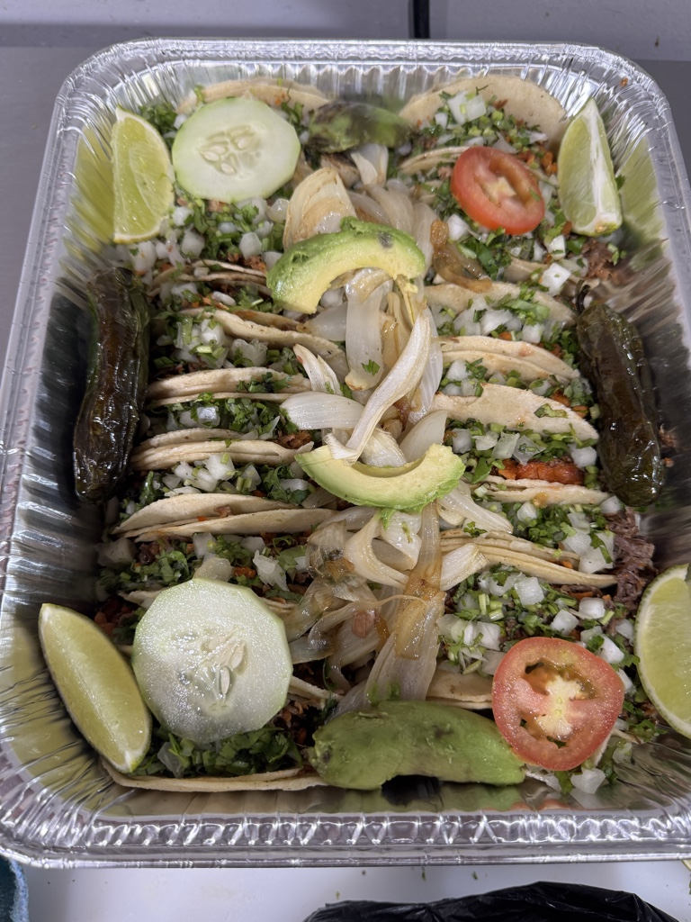 Bandeja de 20 tacos mixtos