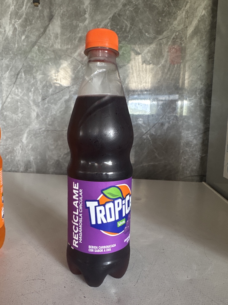 Tropical uva desechable 500ml