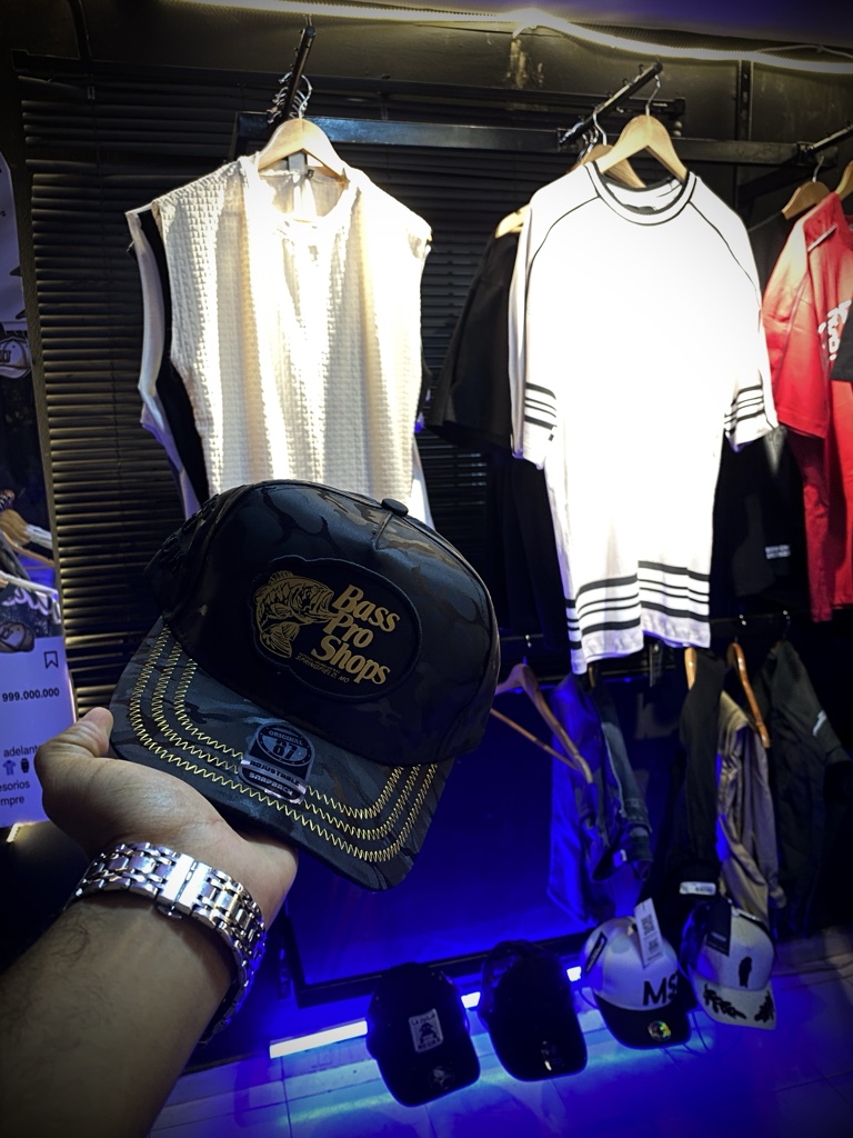 Bass Pro Shops gorra negra
