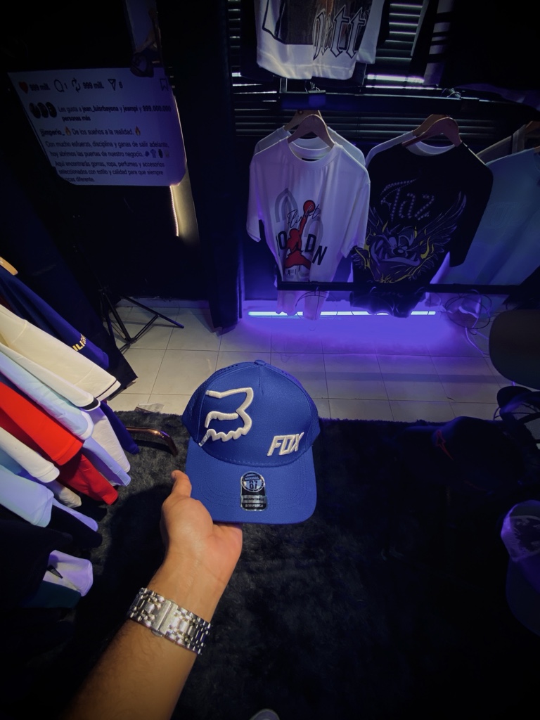 FOX azul