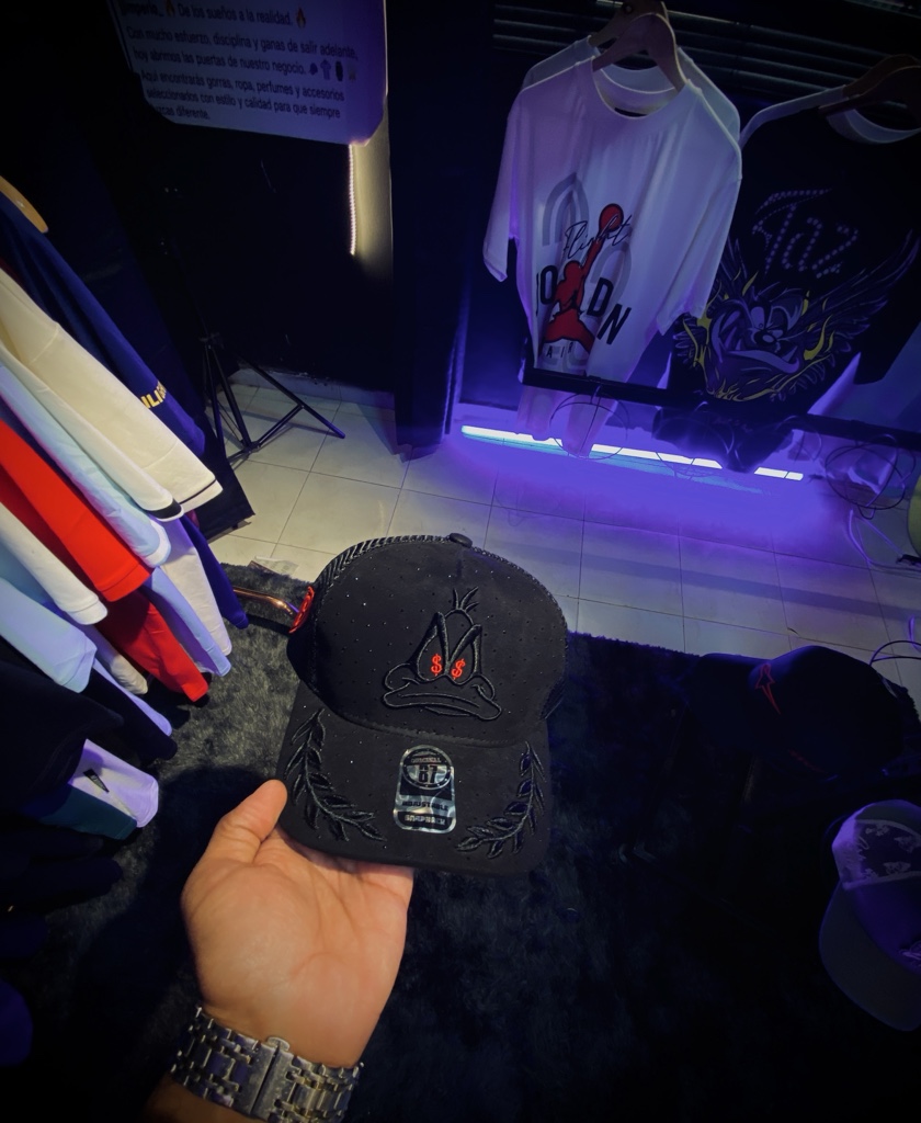 Gorra Money Eyes Black
