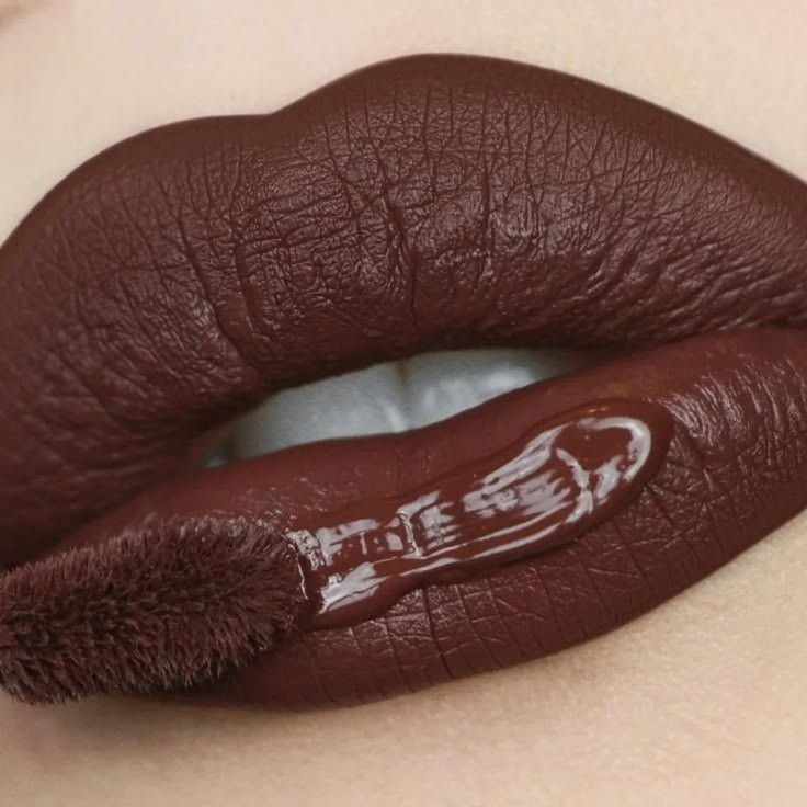 Batom Matte Confort Lips Silk Skin Ruby Rose
