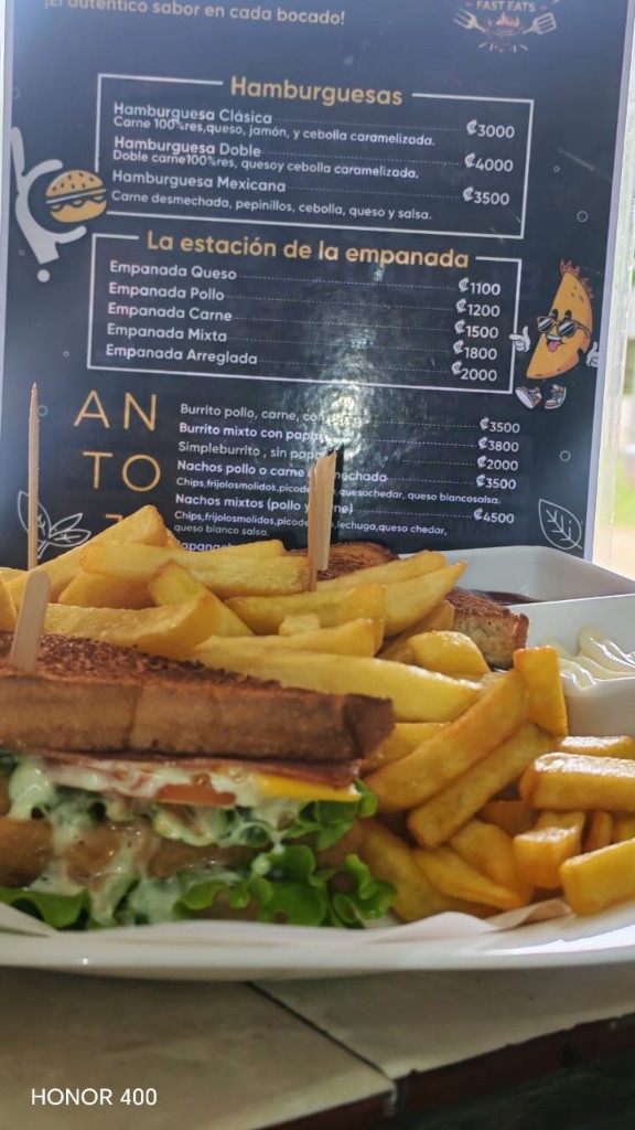 Club Sandwich Jamon y Queso