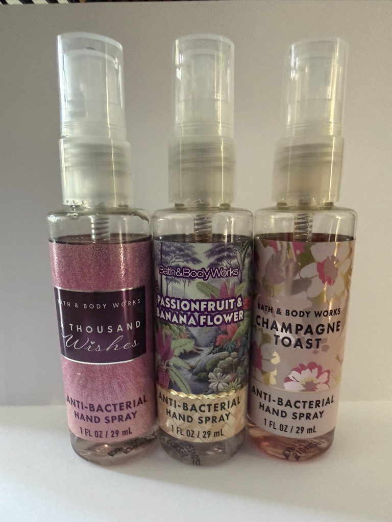 Antibacterial spray