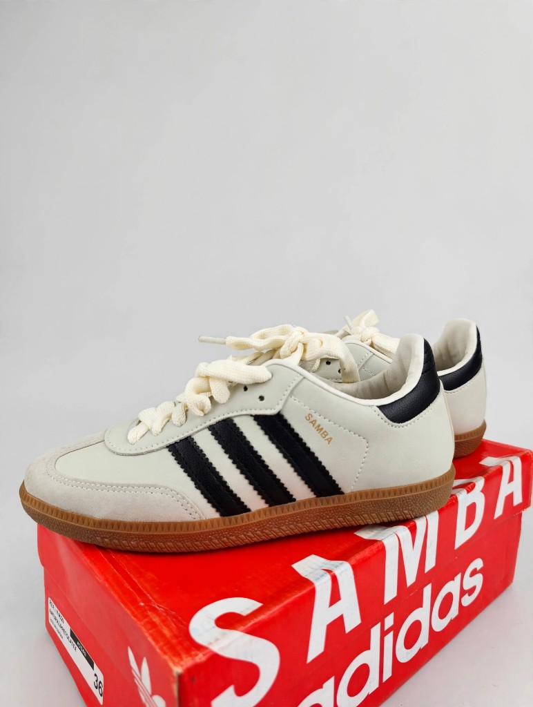 Adidas Samba blancos. Talle 36/37