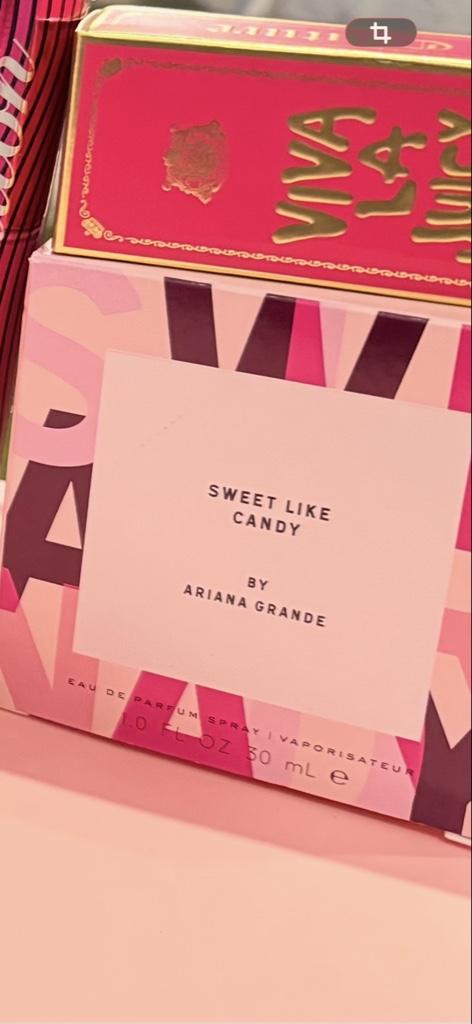 Ariana Grande Sweet Like Candy