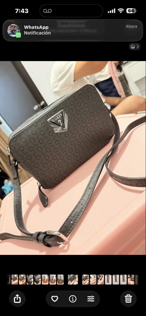 GUESS bolso crossbody negro