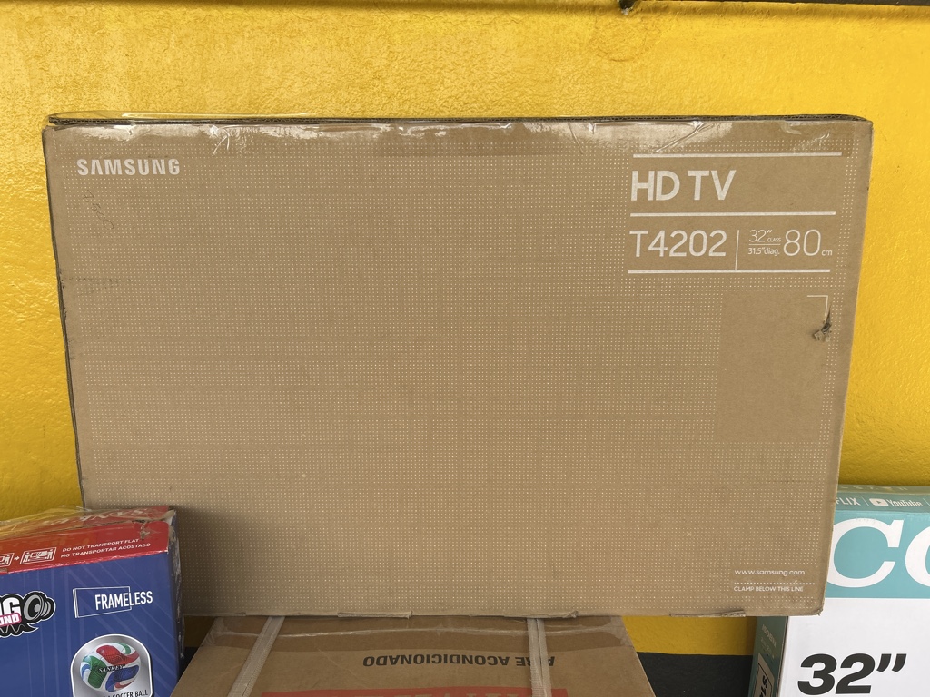 Samsung HD TV 32"