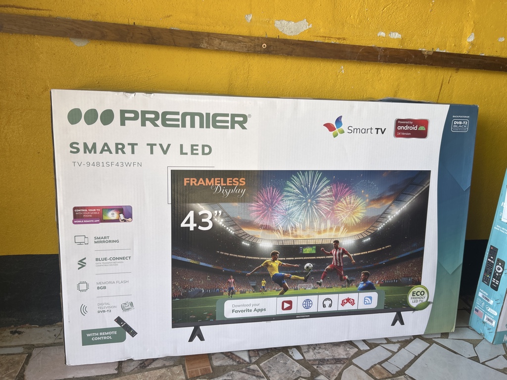 Premier Smart TV 43"