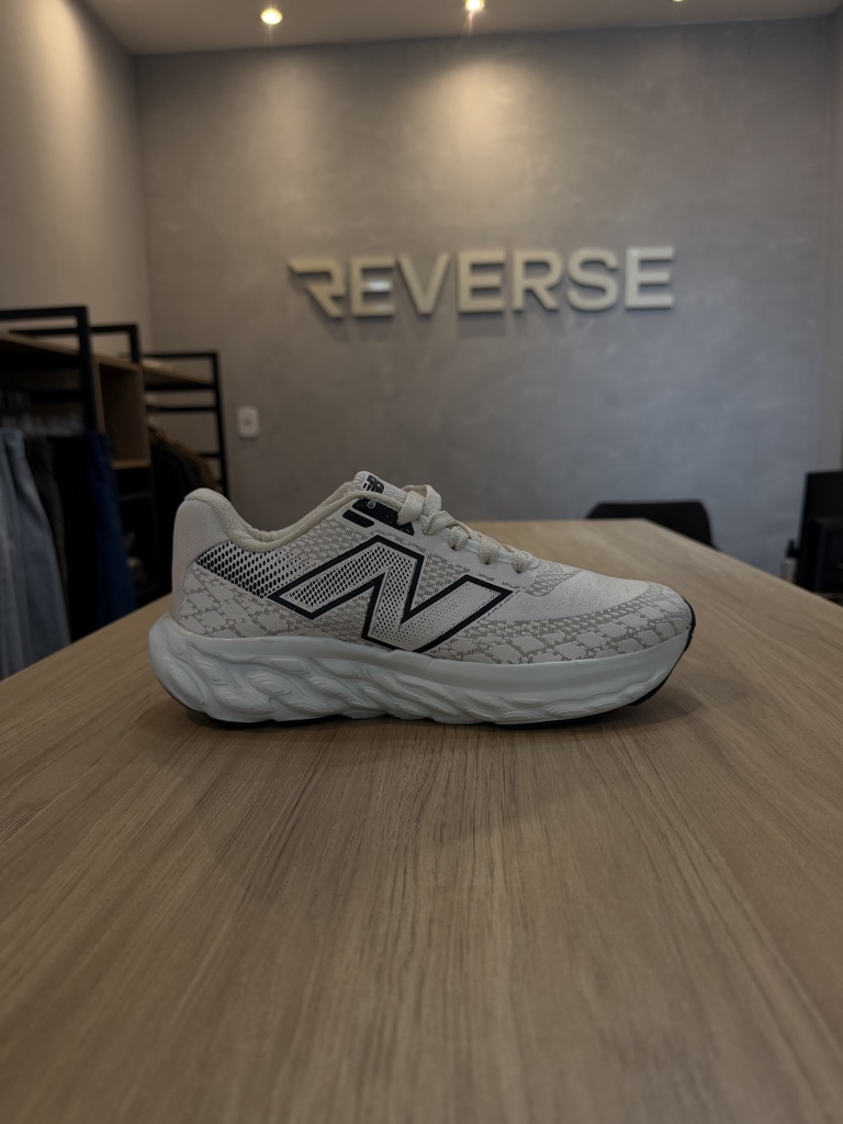 NEW BALANCE 1080 BRANCO