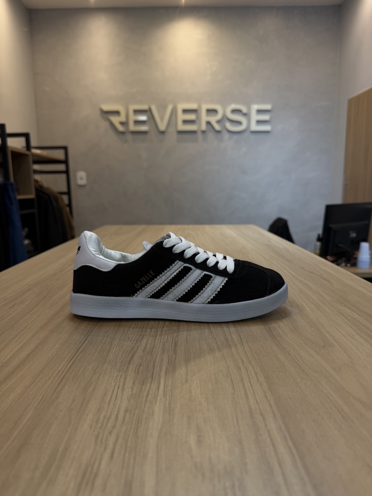 adidas Gazelle preto e branco