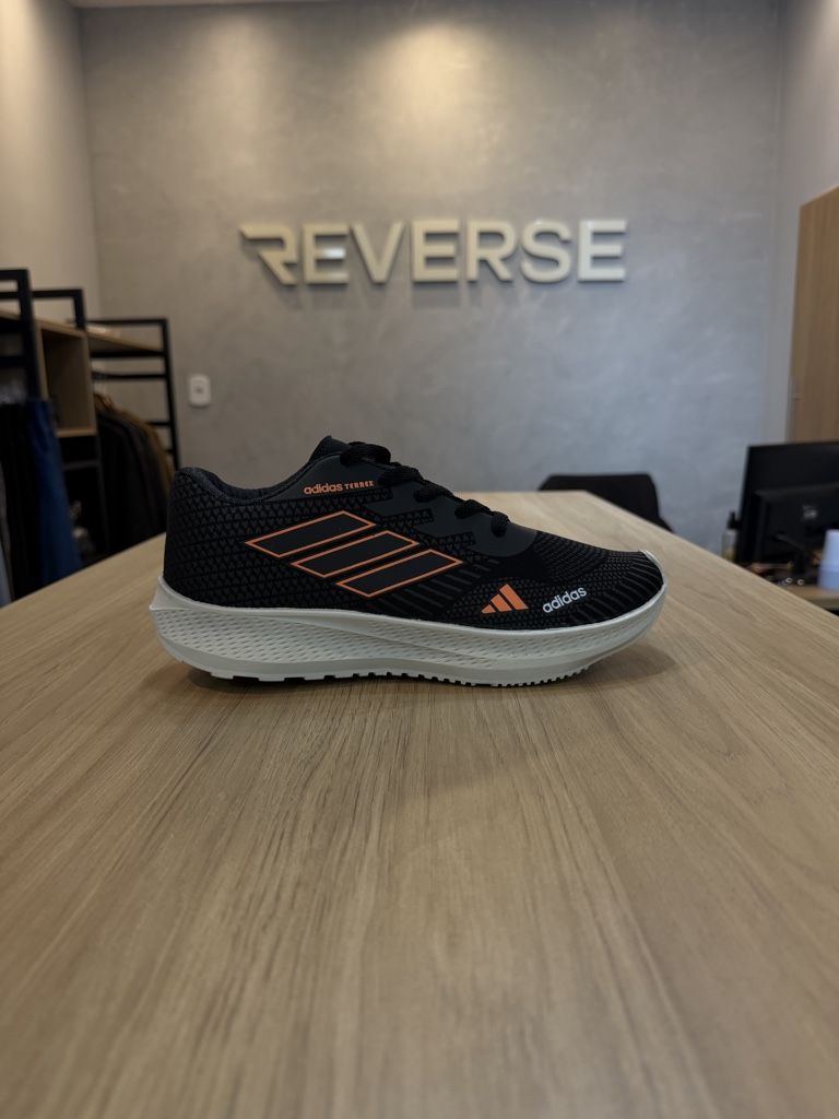 Adidas terrex preto e laranja