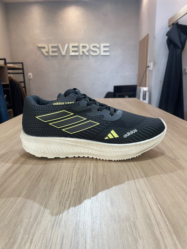 Adidas terrex preto verde