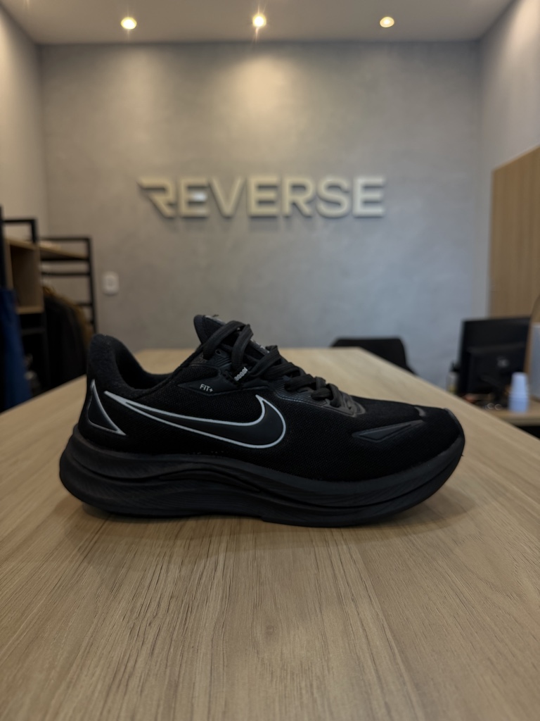 NIKE FIT PRETO PRETO
