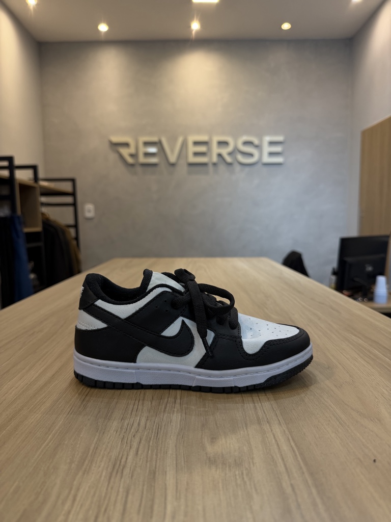 Nike DUNK preto e branco