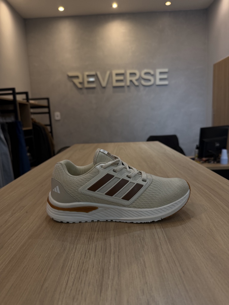 ADIDAS RUNNING BEGE CARAMELO