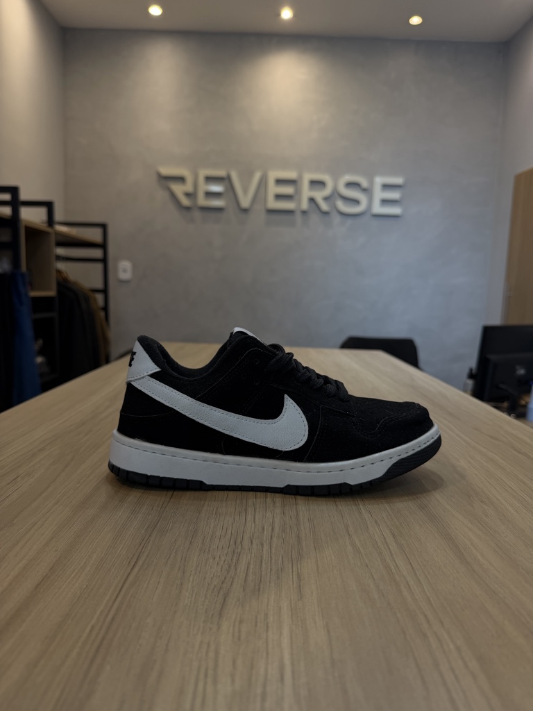 NIKE SB PRETO BRANCO