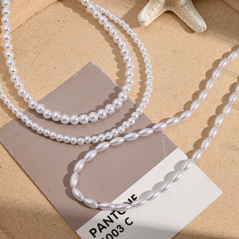 Collar de Perlas de Acrílico