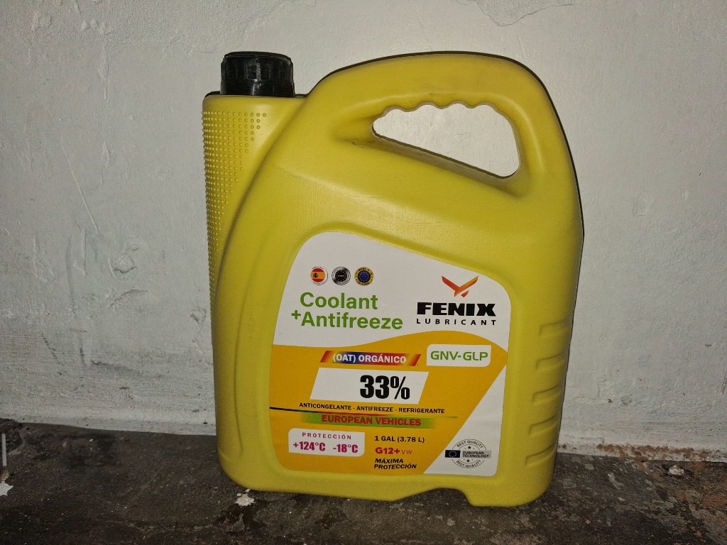 Liquido refrigerante fénix 33% verde