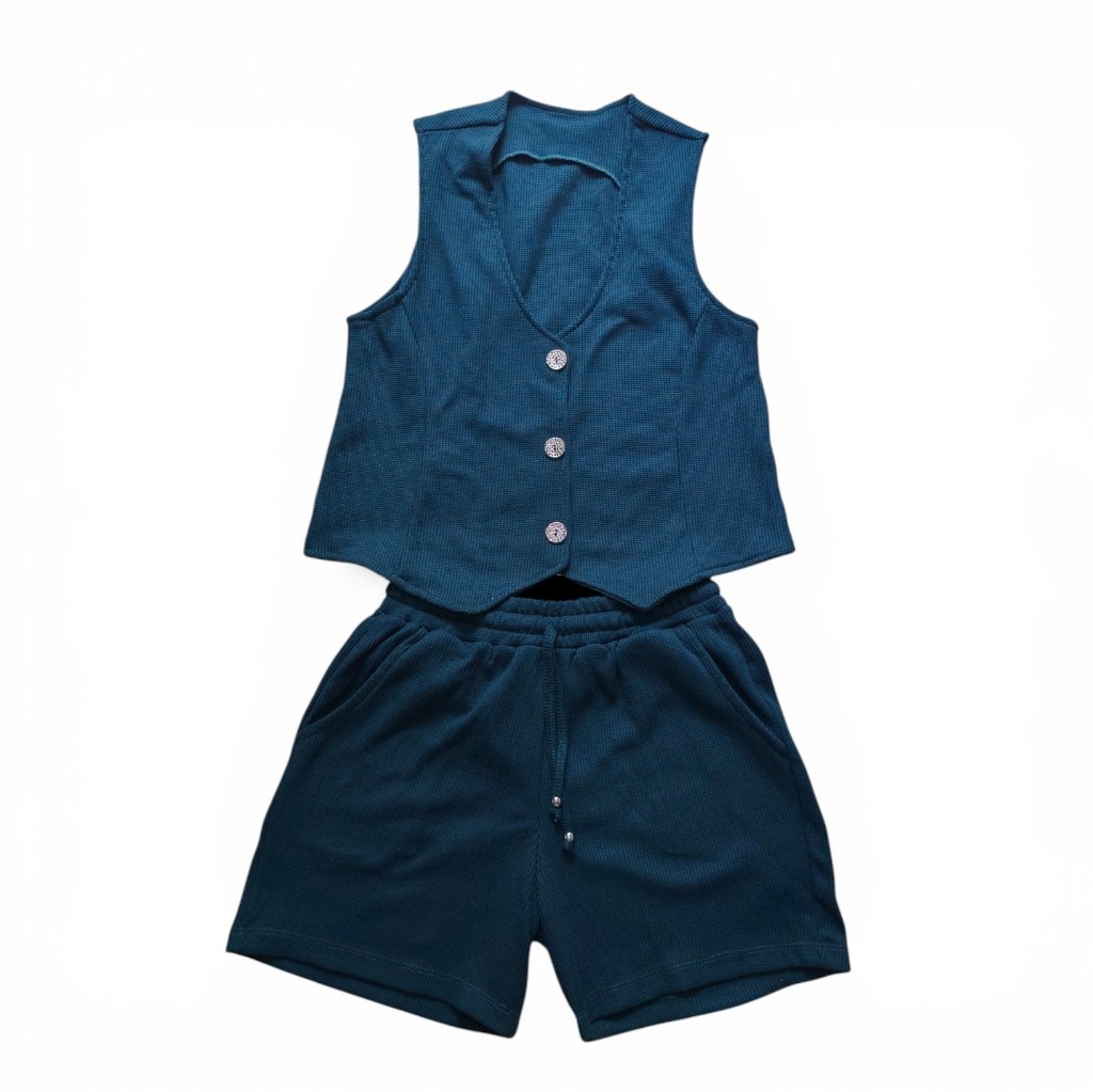 Conjunto short y chaleco verde botella dama