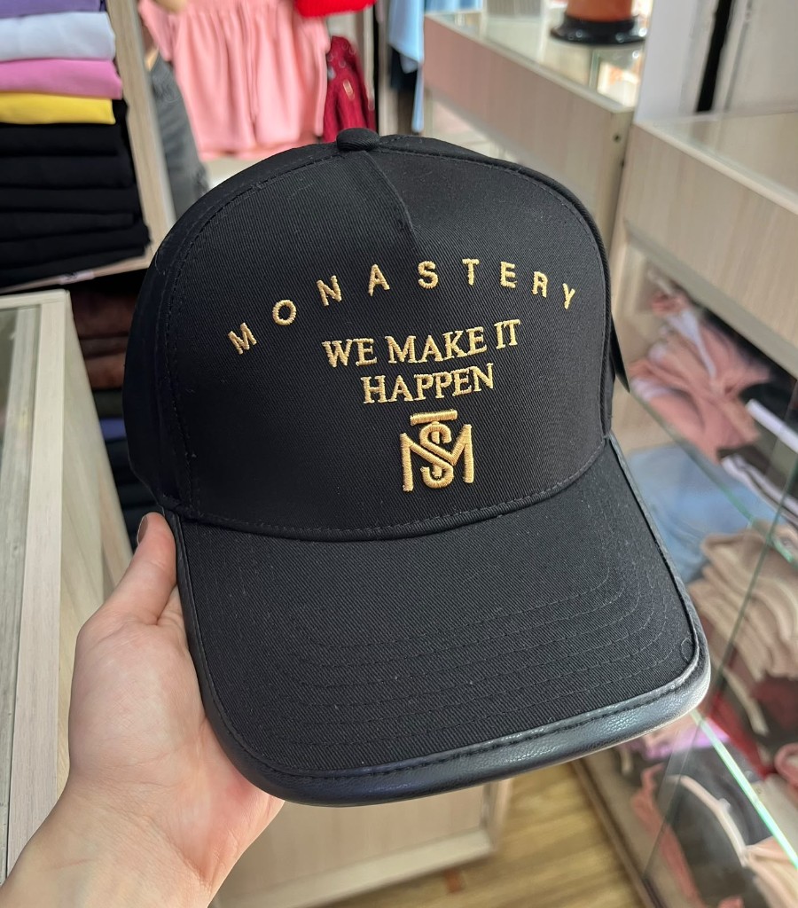 Gorras monastery negras