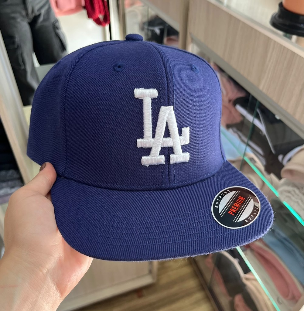 Gorra LA azul oscuro plana