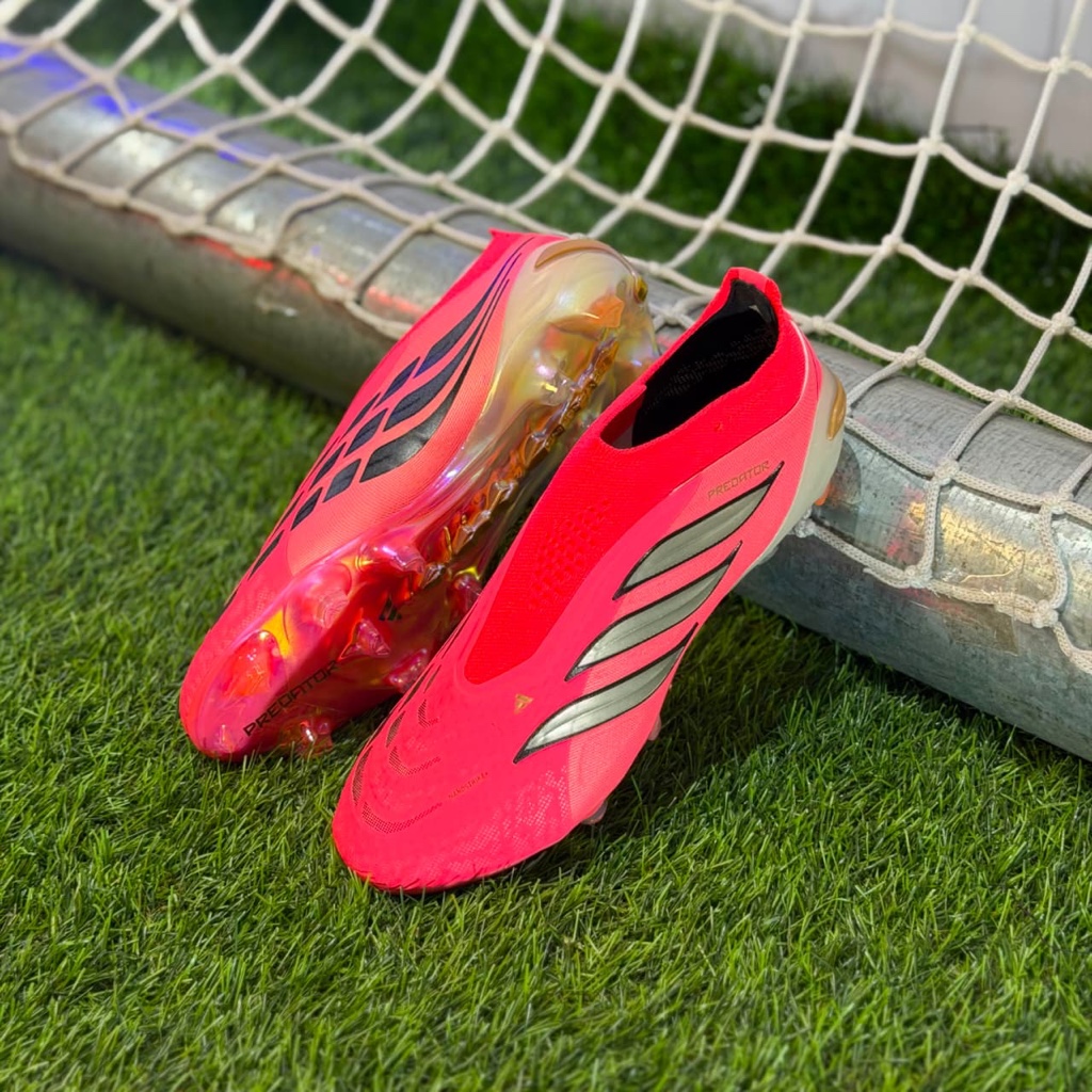 Guayos Predator mundial sin cordones