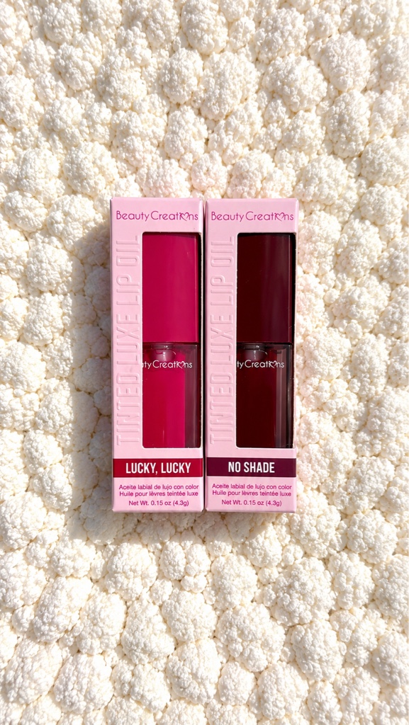 Lip oil beauty creation