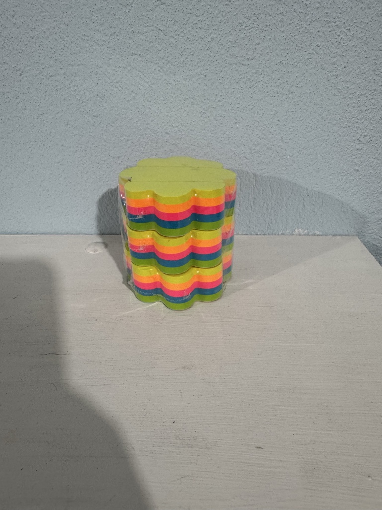 Nota adhesiva flor neón