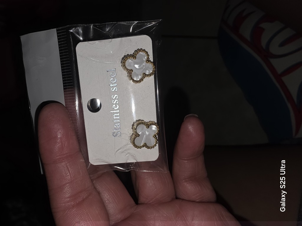 Aretes
