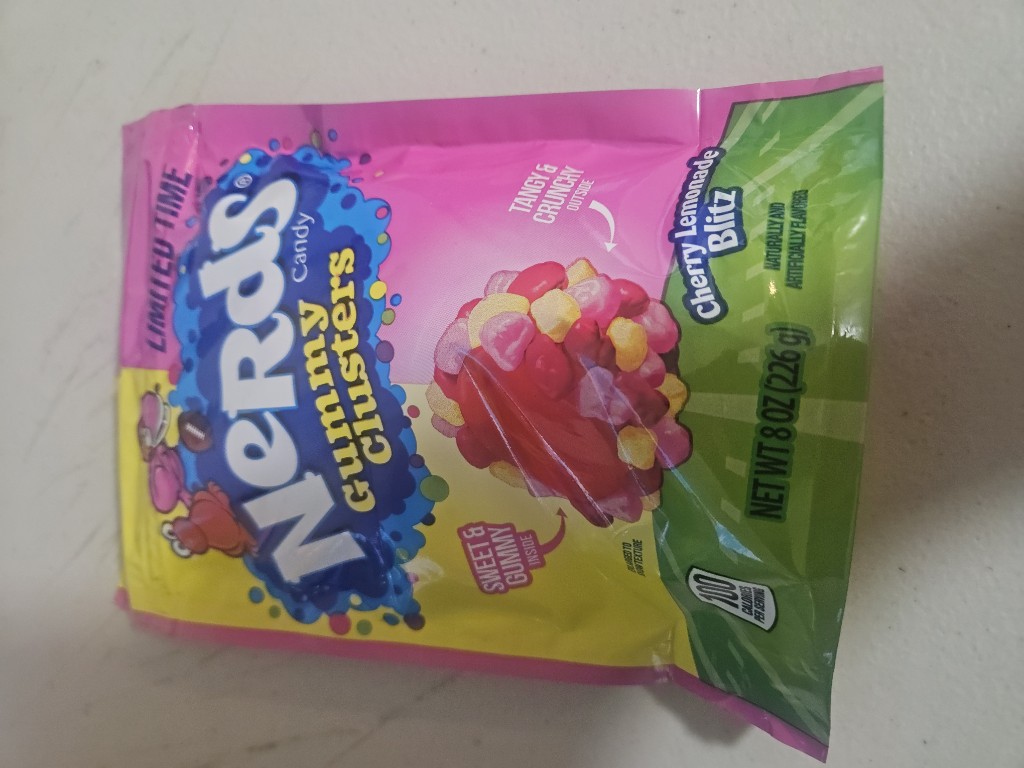 NERDS GUMMY CLUSTER CHERRY LEMONADE