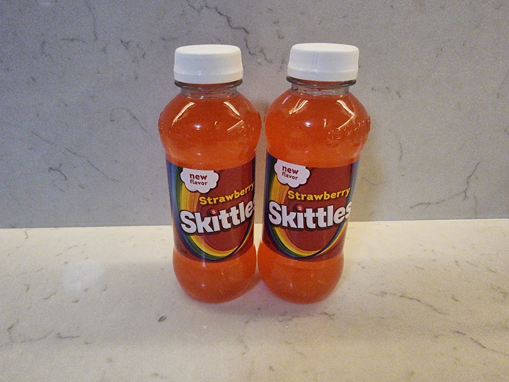 BEBIDA SKITTLES STRAWBERRY