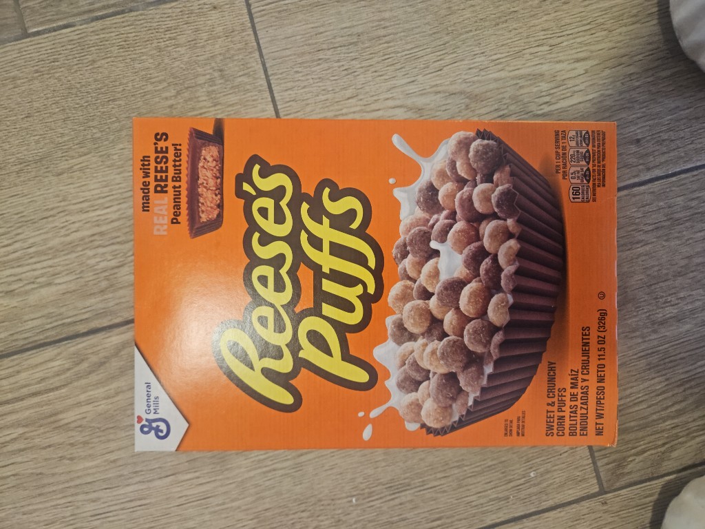 CEREAL REESES PUFFS