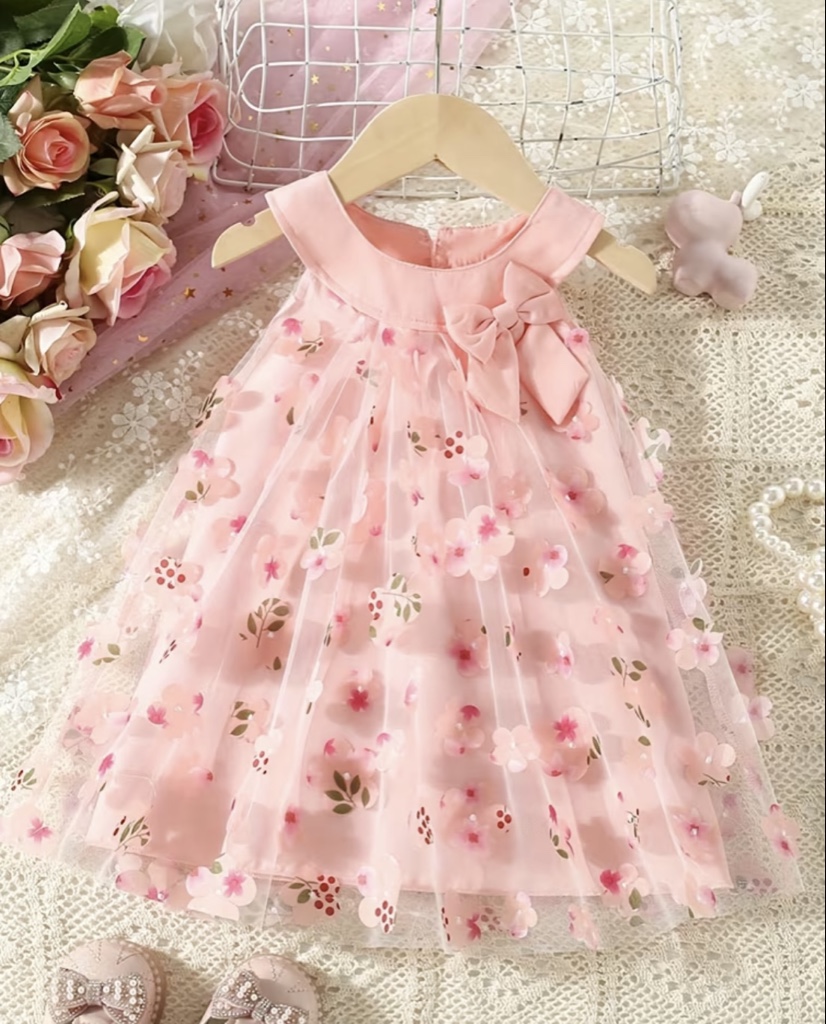 Vestido rosa con flores