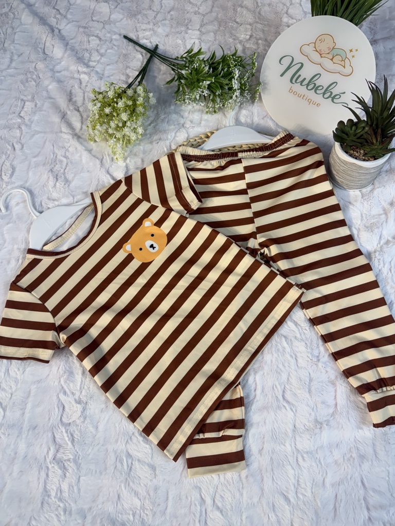 Pijama rayas café
