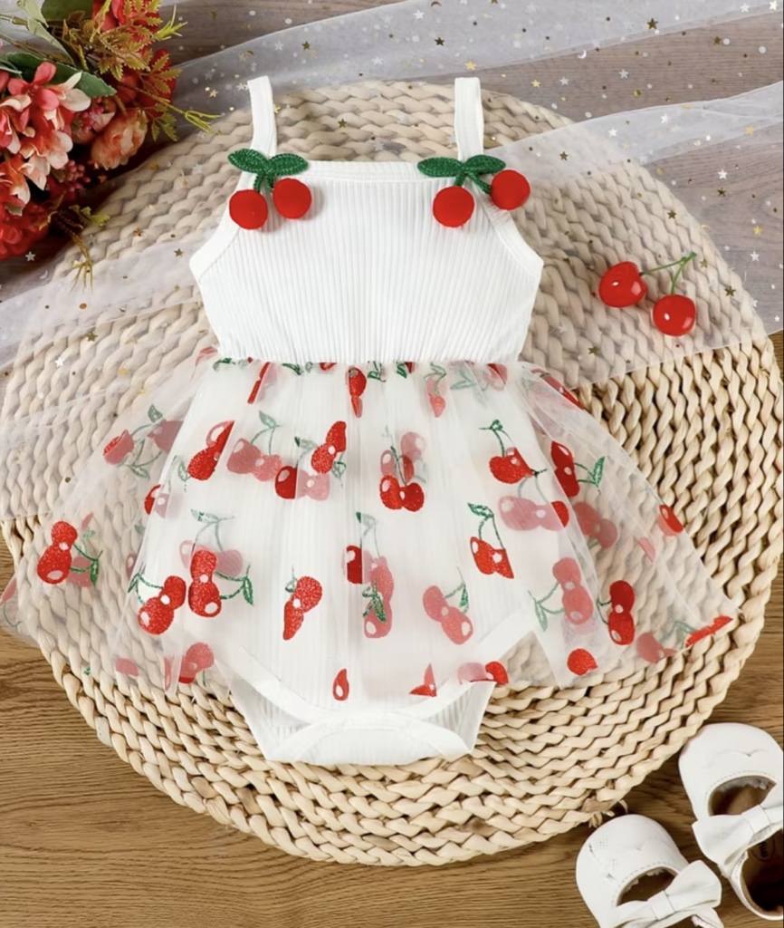 Vestido blanco cereza
