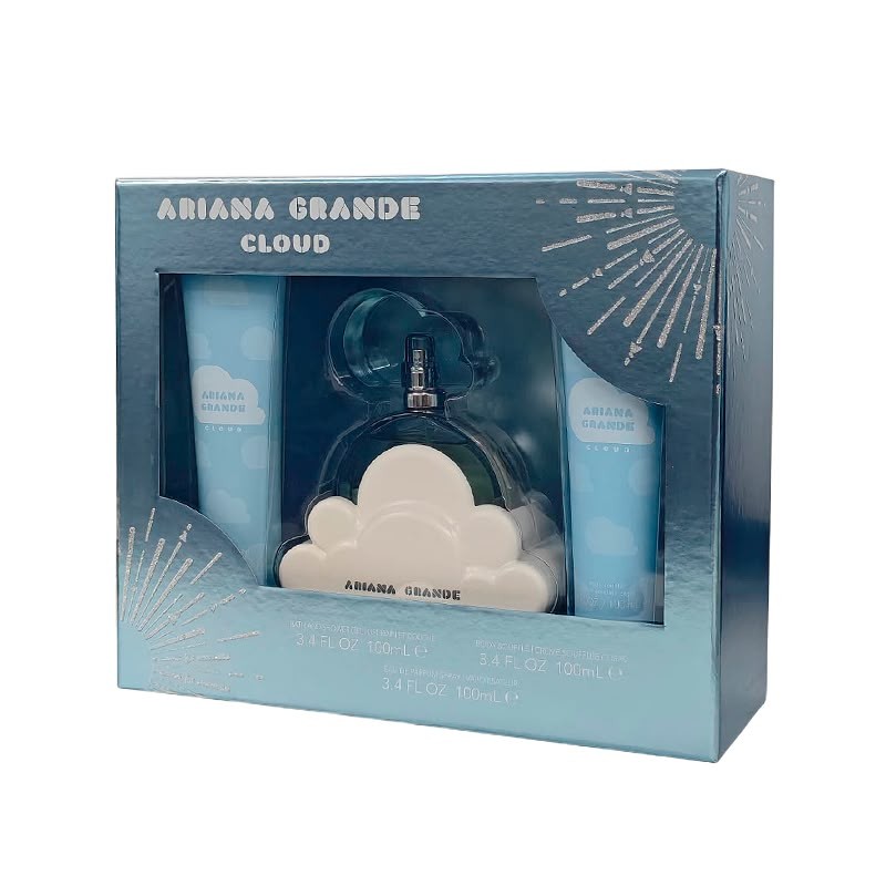 Ariana Grande Cloud set