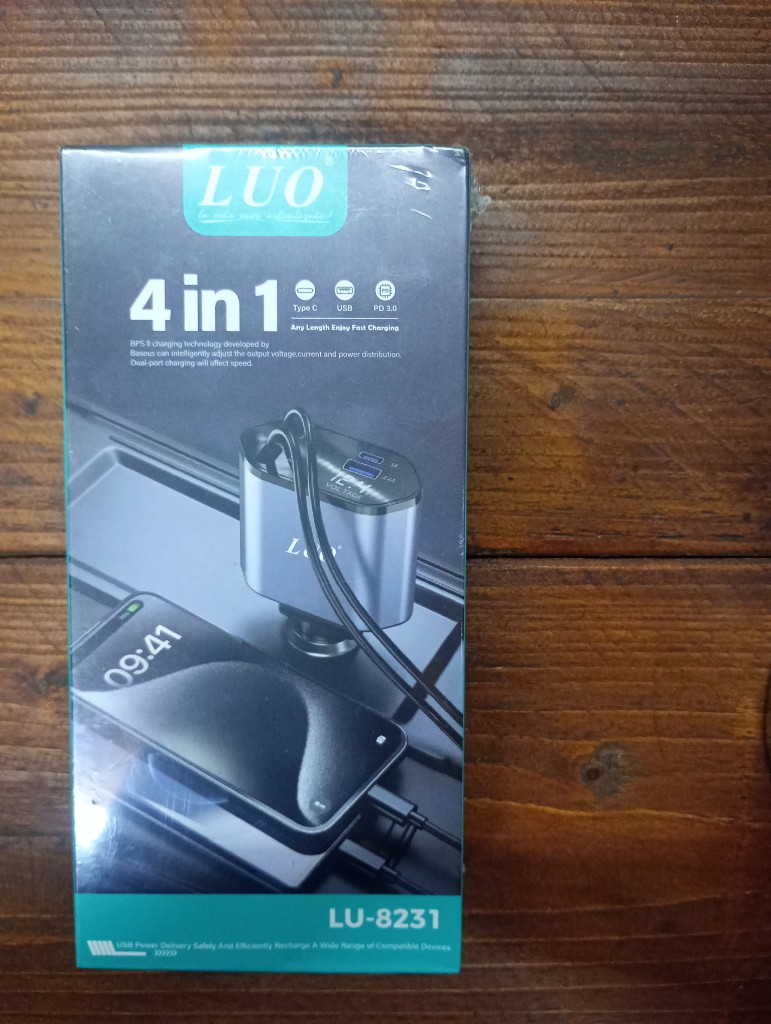 Cargador para auto luo 4 en 1