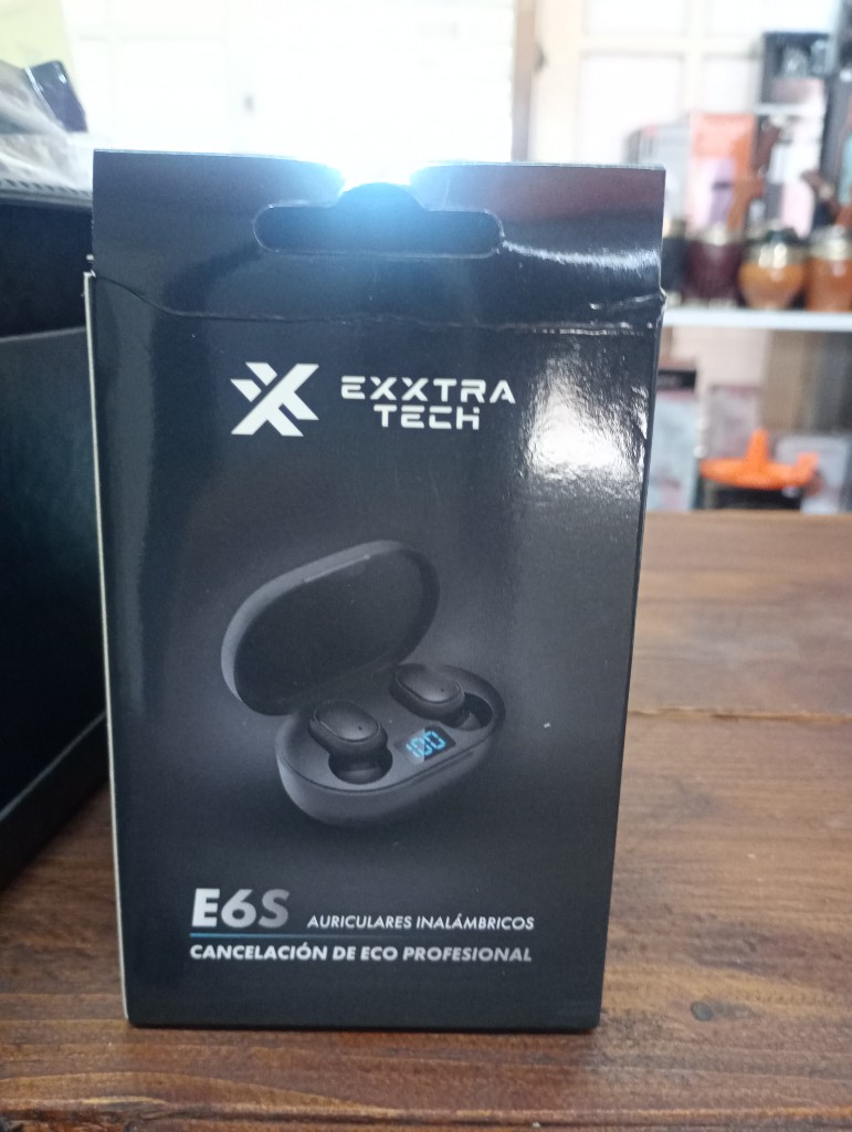 Auriculares E6S