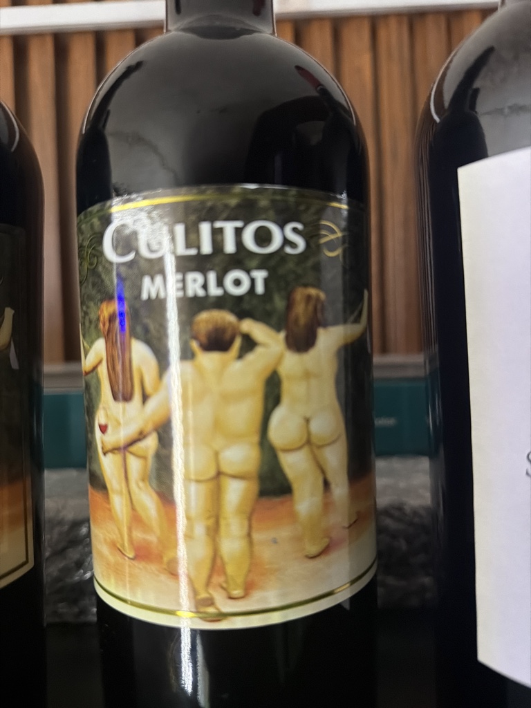 Colito Merlot red wine