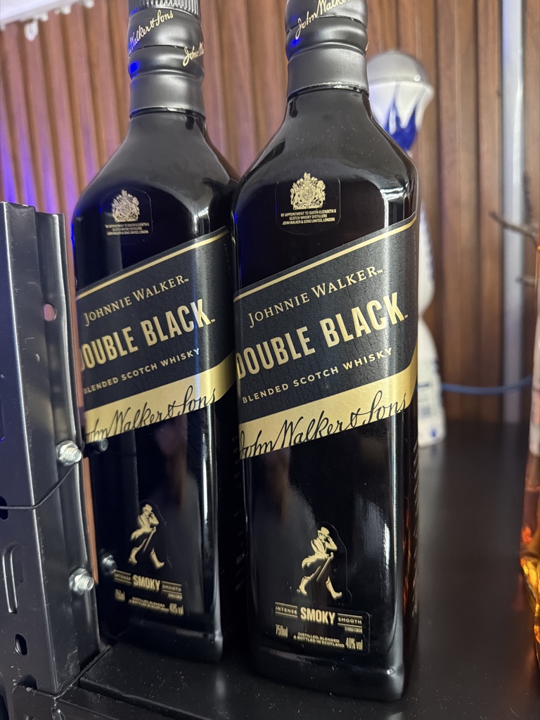 Johnnie Walker Double Black whisky