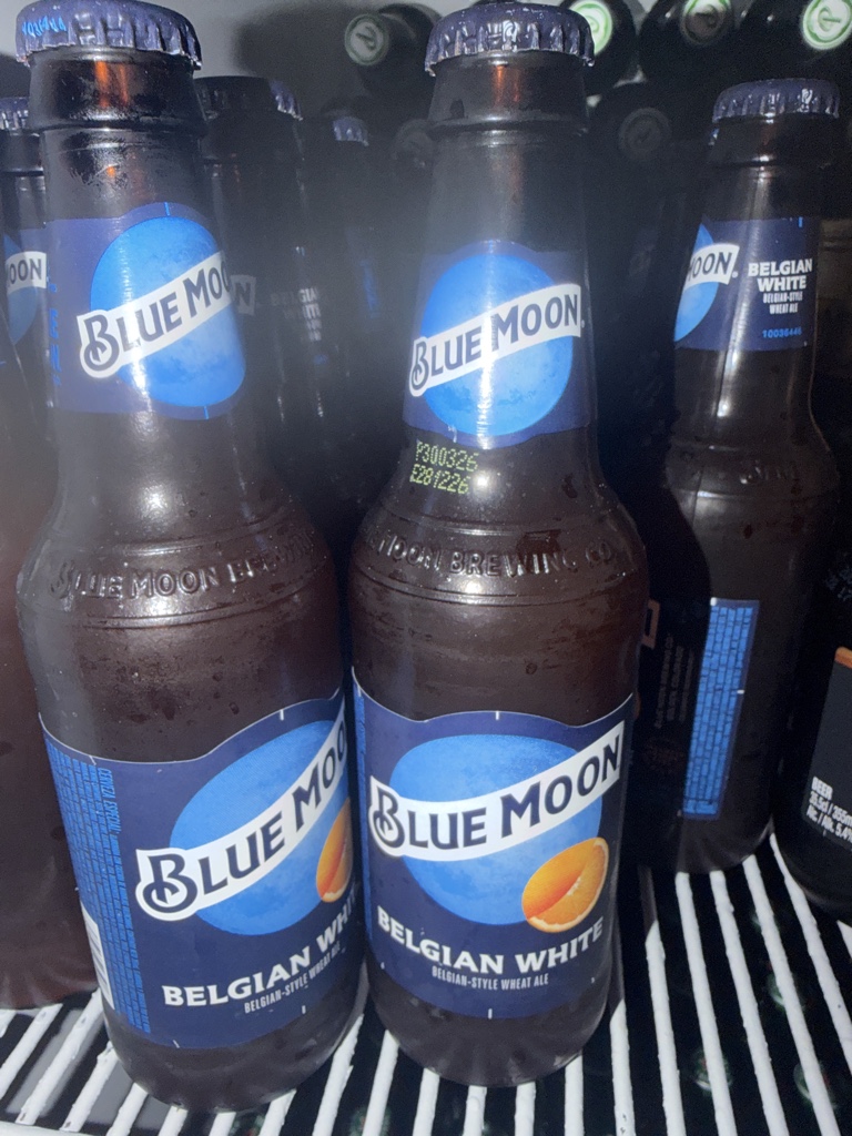 Cerveza Blue Moon Belgian White