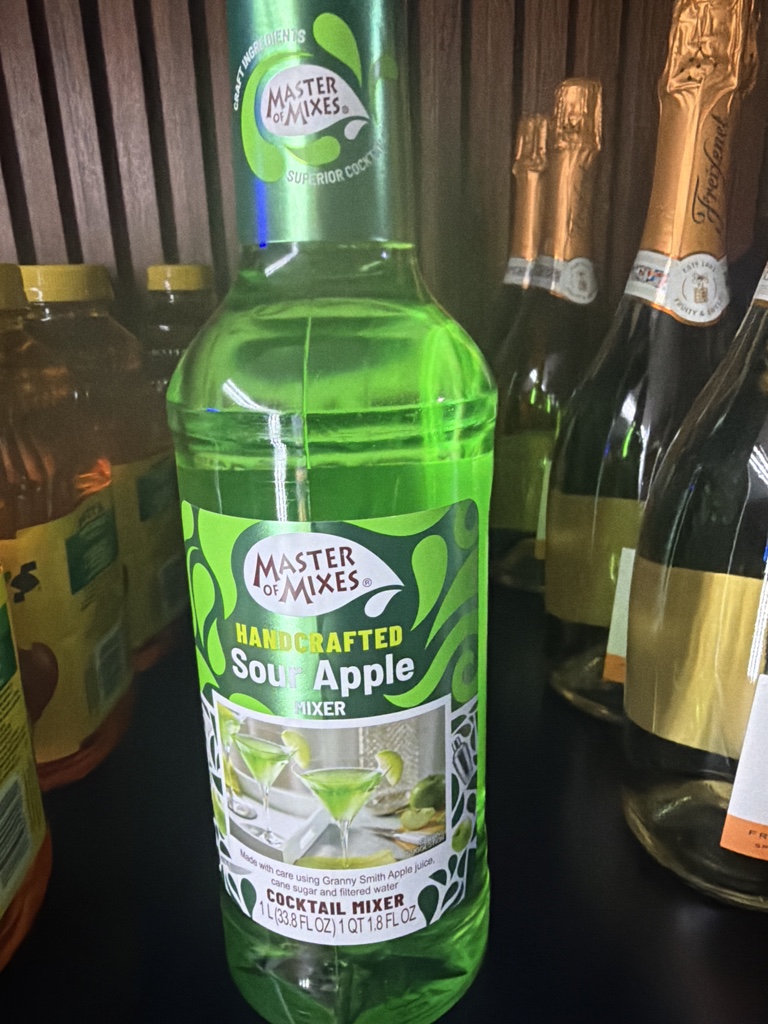Master of Mixes Sour Apple Mixer