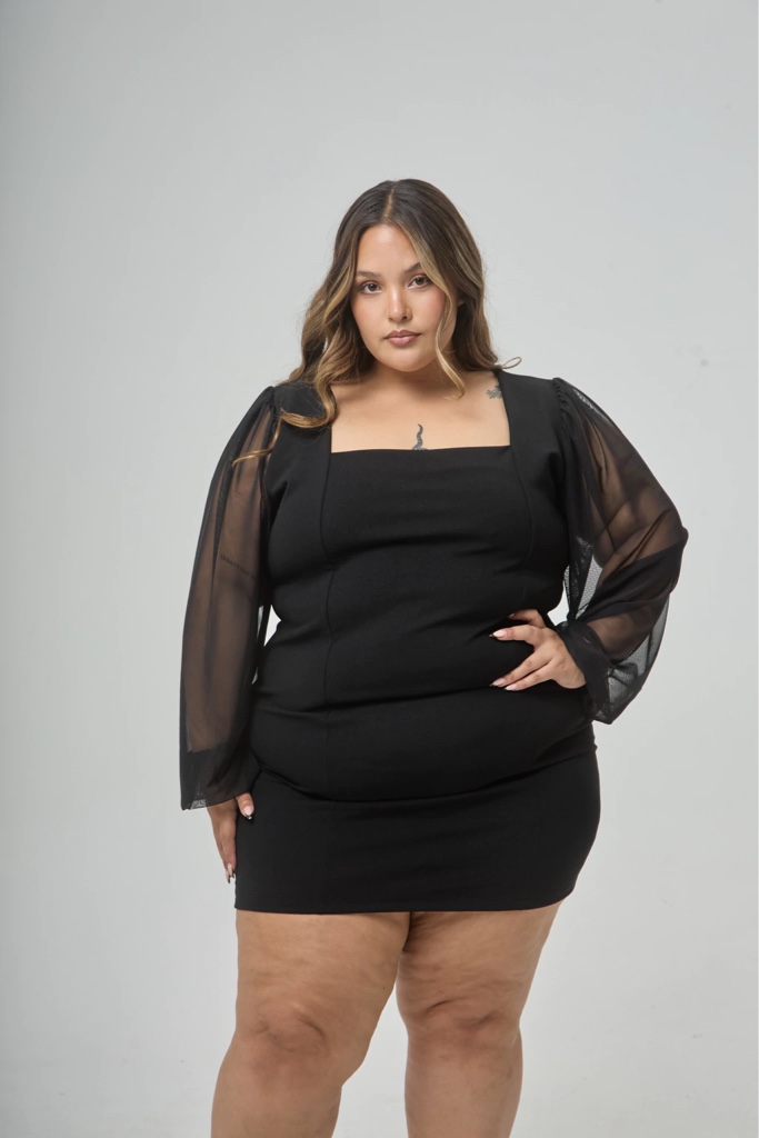 Vestido negro corto manga microtul