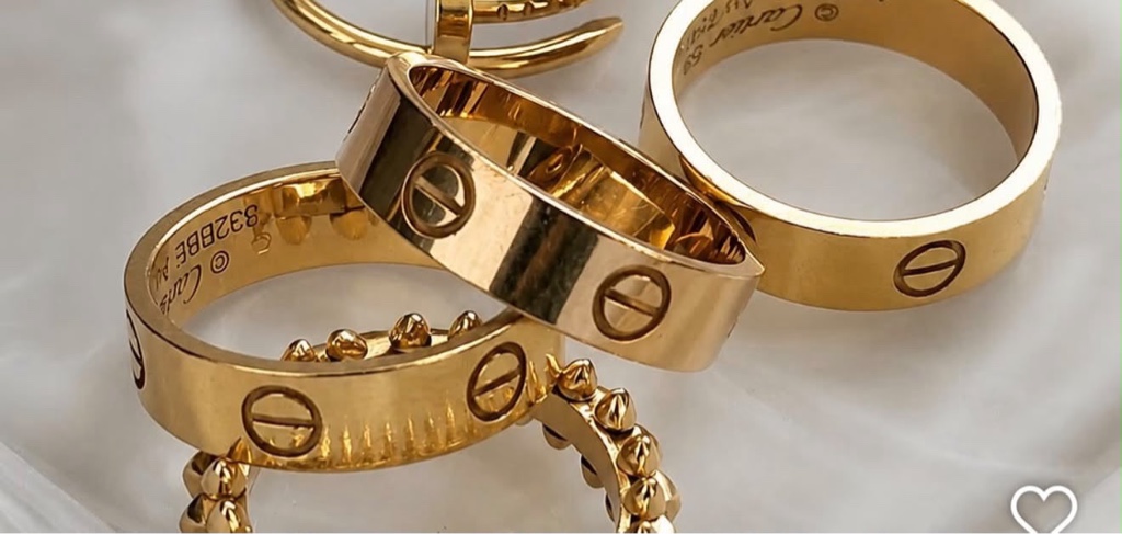 ANILLO LOVE CARTIER ORO18K T: 9/2 10GR