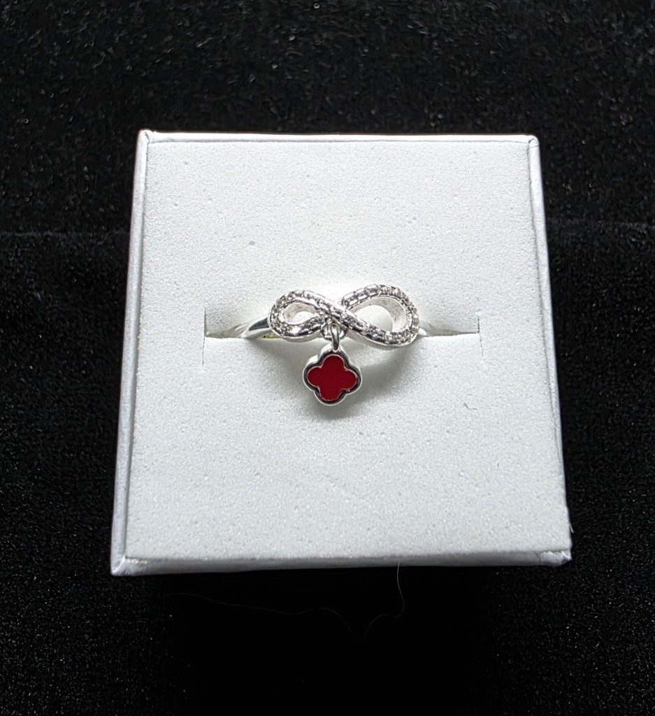 Anillo Van Cleef Rojo Infinito