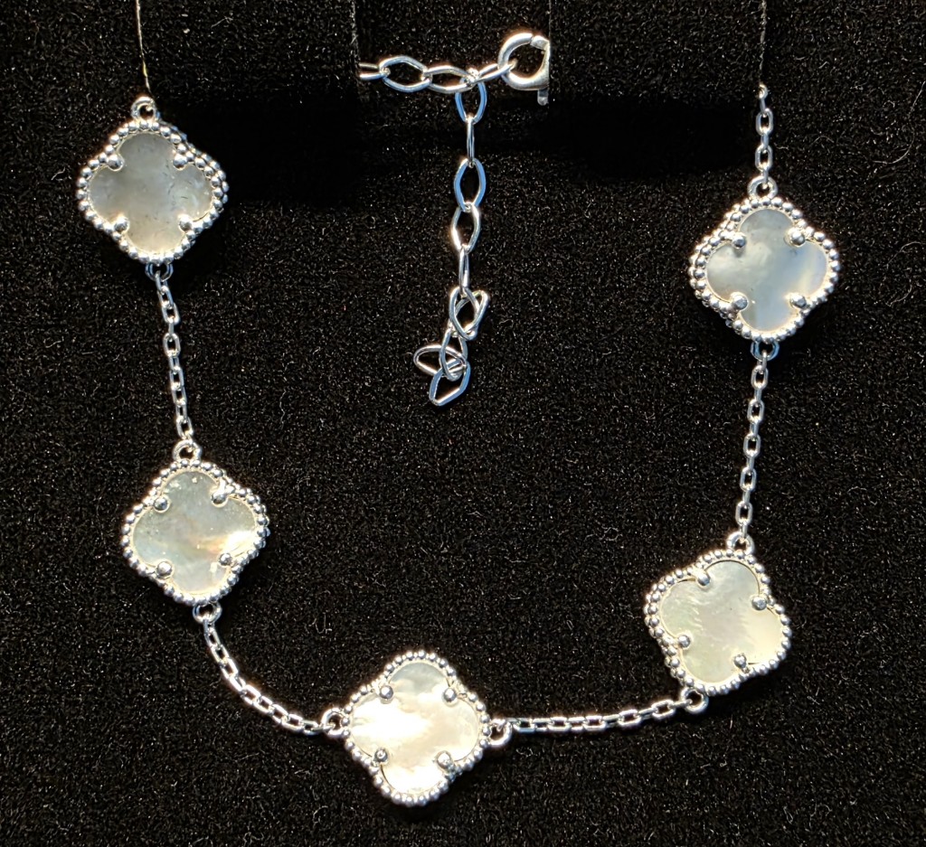 Pulso Van Cleff Blanco