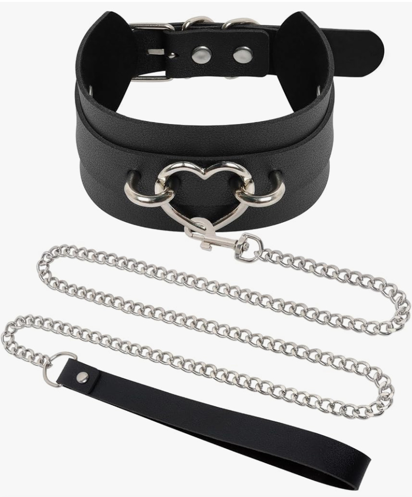 Collar negro BDSM con cadena