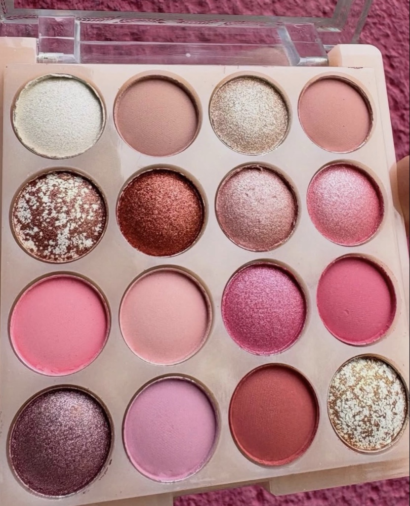 Paleta sombras rosadas + rubores