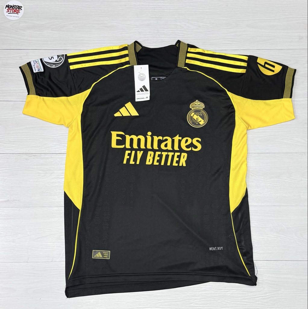 Real Madrid negra/amarilla 2025 (Edicion Especial)